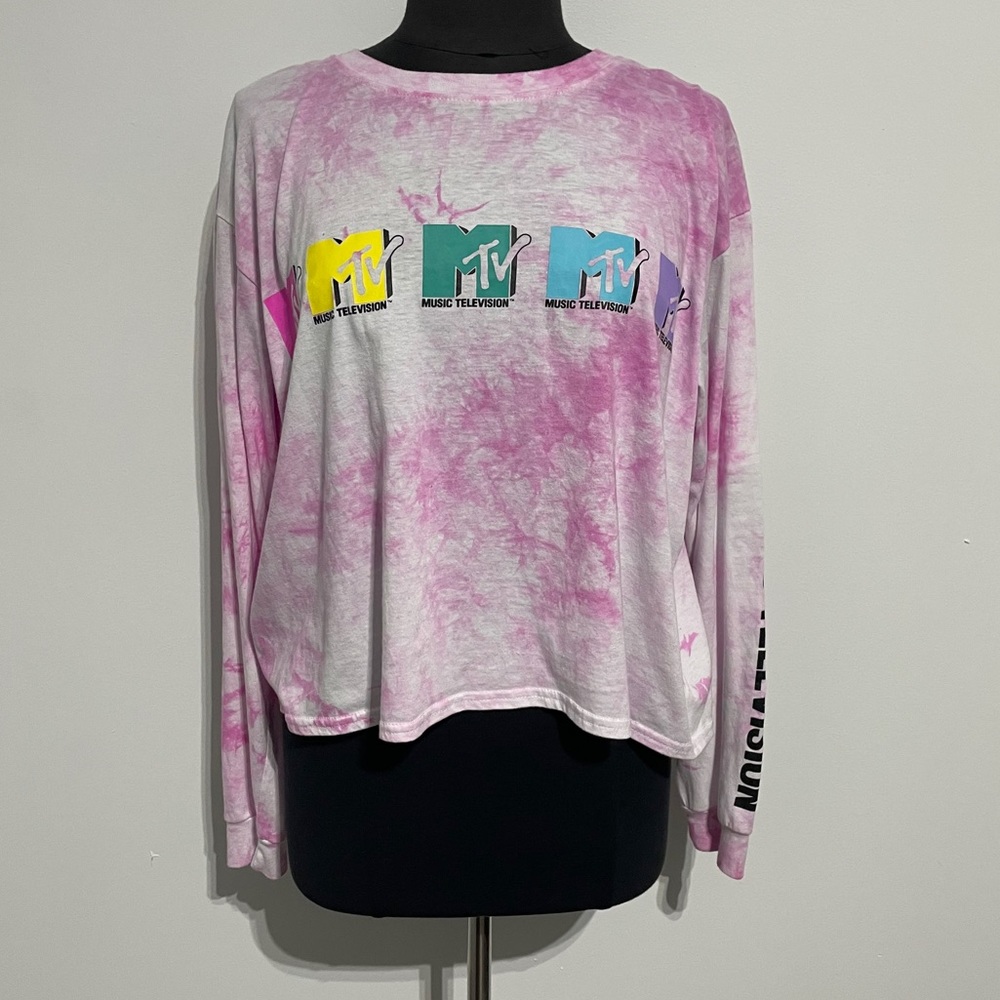 MTV Tie-dye 3/4 Shirt (Vintage)
Women’s sz XL